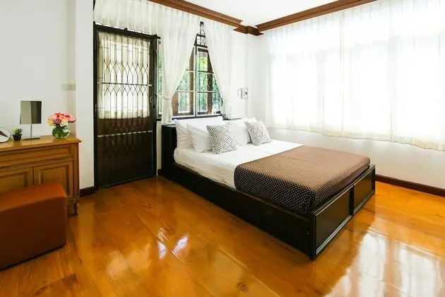 Villa 2 (4 Bedrooms)