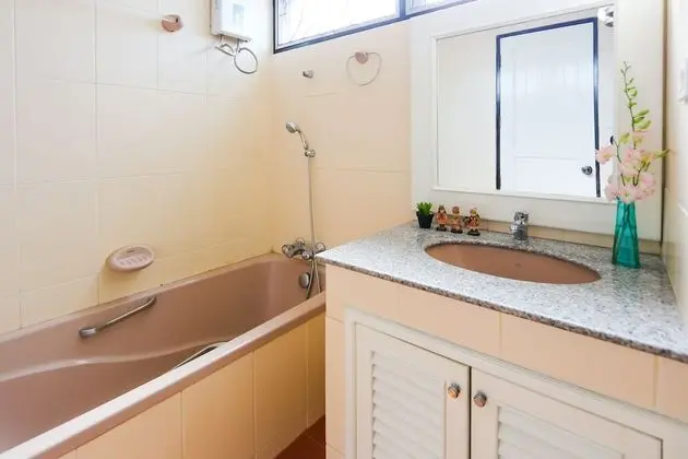 Villa 2 (4 Bedrooms)