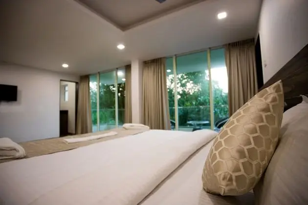Luxury Oda