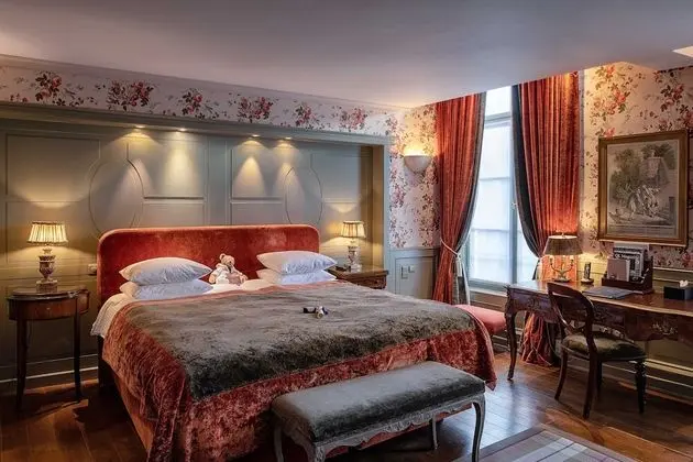 Romantic Oda, Kanal Manzaralı