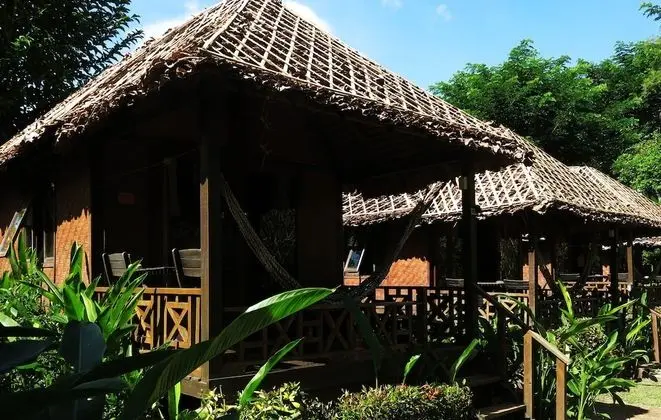Fan Bungalow
