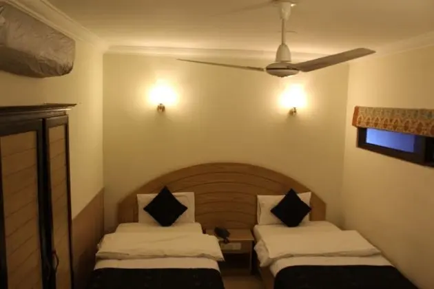 Deluxe Tek Büyük veya İki Ayrı Yataklı Oda