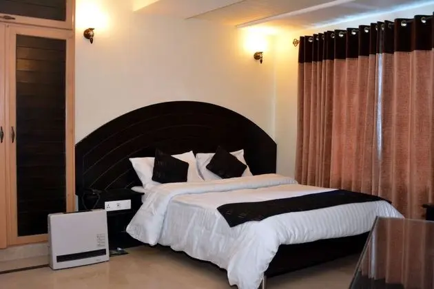 Deluxe Tek Büyük veya İki Ayrı Yataklı Oda