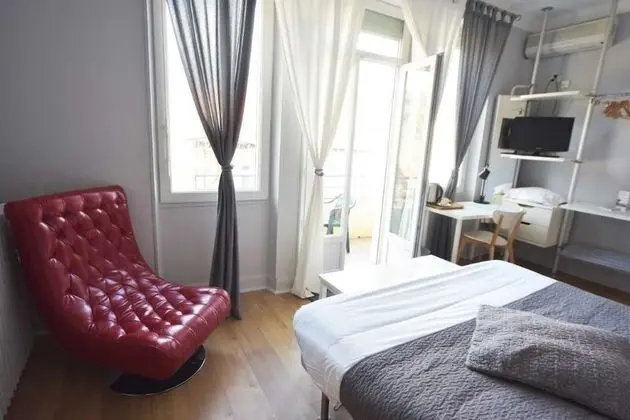 Üç Kişilik Oda