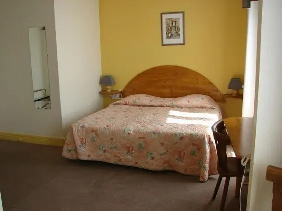 Comfort Tek Büyük Yataklı Oda