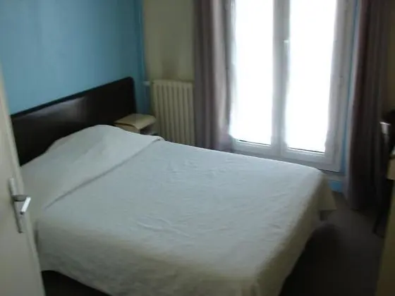 Standard Büyük Yataklı Tek Kişilik Oda