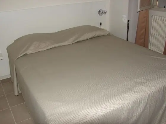 Standard Büyük Yataklı Tek Kişilik Oda
