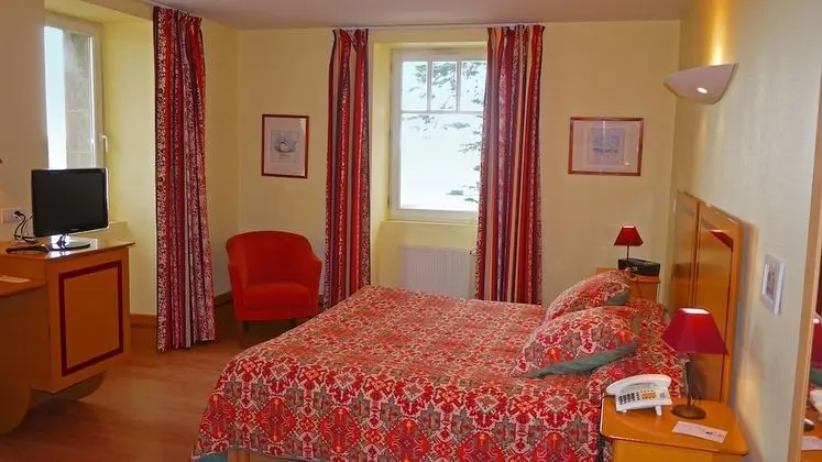 Standard Tek Büyük veya İki Ayrı Yataklı Oda, Deniz Manzaralı