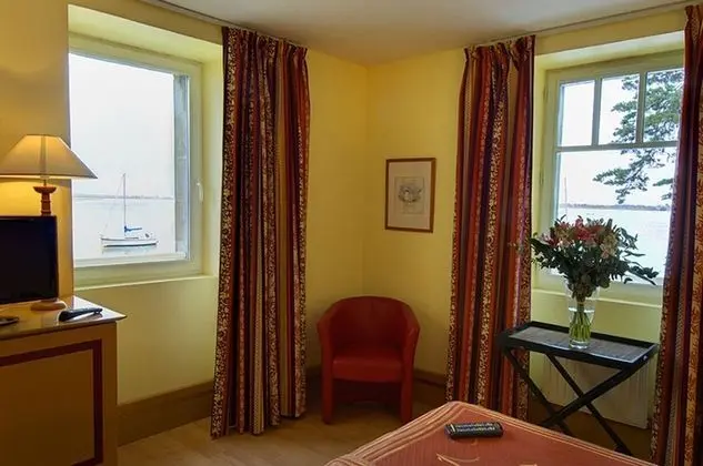 Standard Tek Büyük veya İki Ayrı Yataklı Oda, Park Manzaralı