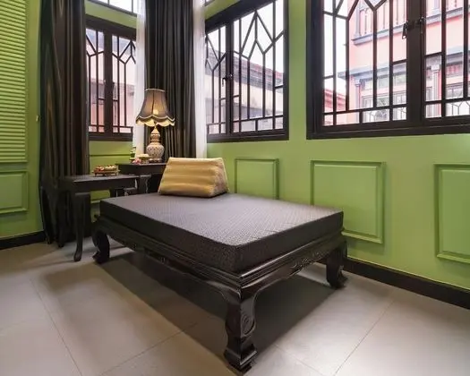 Deluxe Suite, Private Bathroom