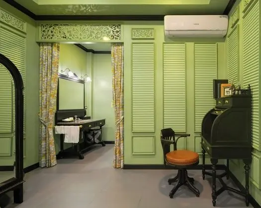 Deluxe Suite, Private Bathroom