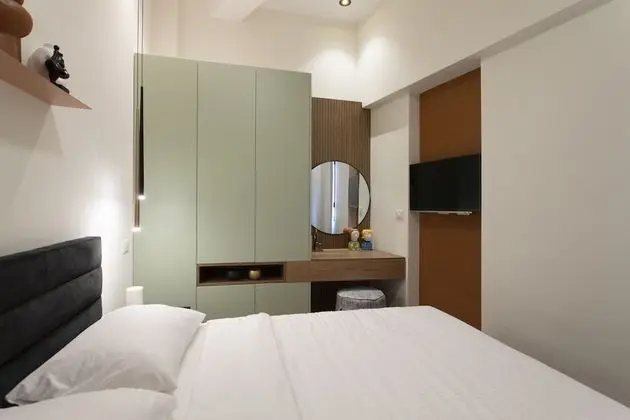 Luxury Green Suite