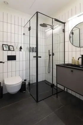 Luxury Green Suite