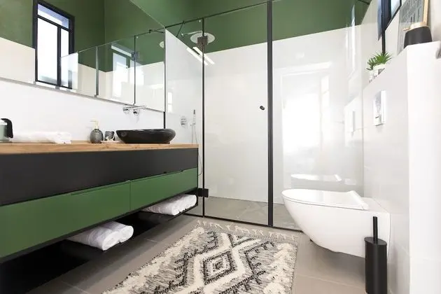 Luxury Yellow Boutique Suite