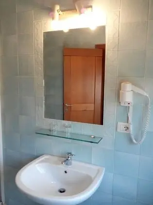 Dört Kişilik Oda