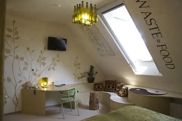 Family Dört Kişilik Oda