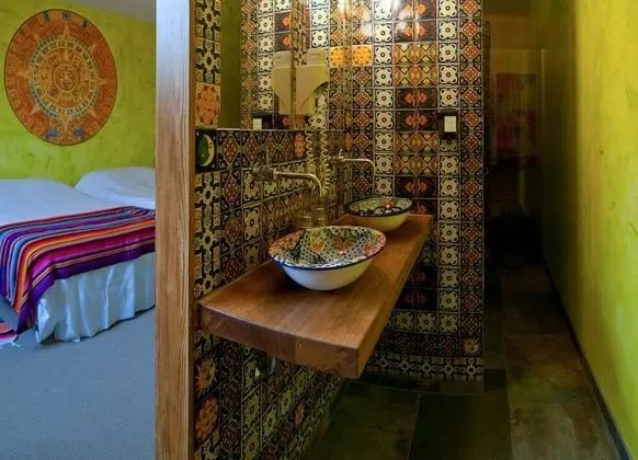 Family Dört Kişilik Oda