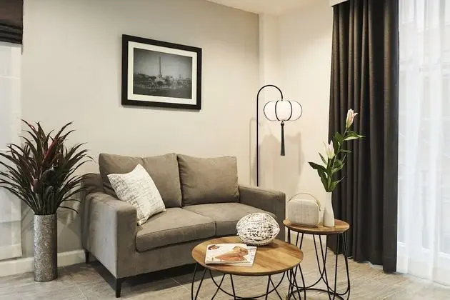 Grand Deluxe Room