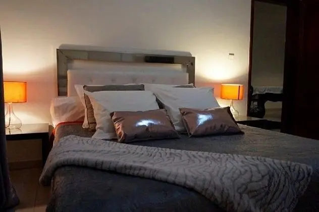 Standard Tek Büyük Yataklı Oda