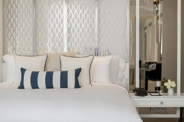 Sapphire Suite