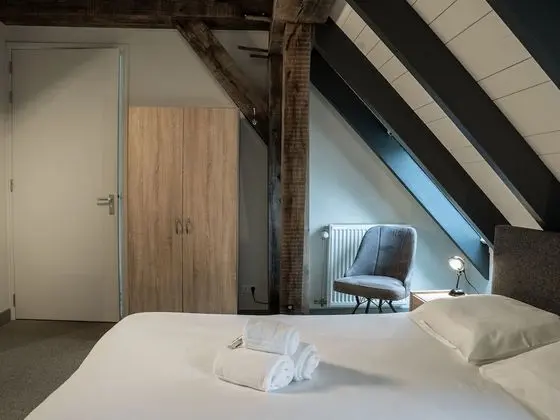 Deluxe Tek Büyük Yataklı Oda (Bed & Breakfast)