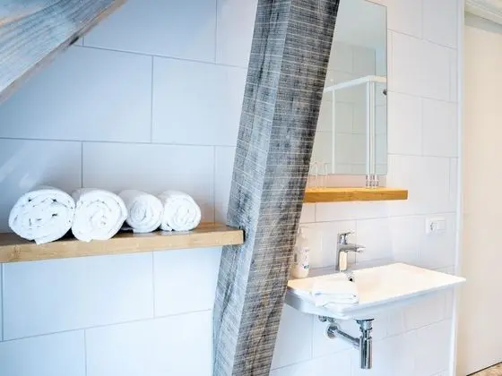 Deluxe Tek Büyük Yataklı Oda (Bed & Breakfast)