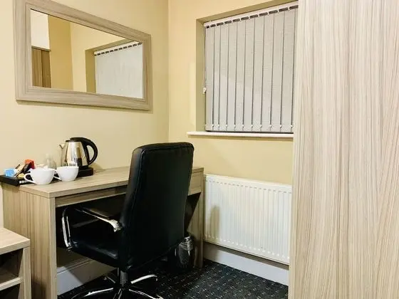 Deluxe Tek Büyük Yataklı Oda