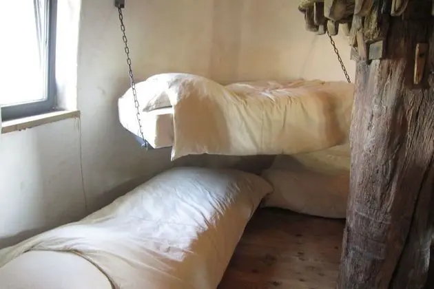 Kır Evi, Sigara İçilebilir