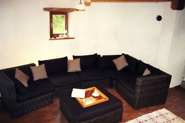 Kır Evi, Sigara İçilebilir