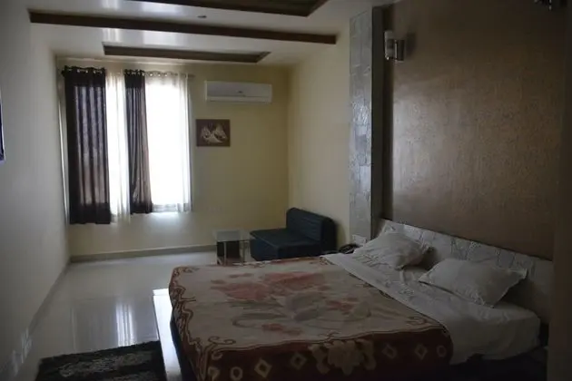 Deluxe Tek Büyük veya İki Ayrı Yataklı Oda