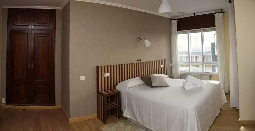 Tek Büyük Yataklı Oda