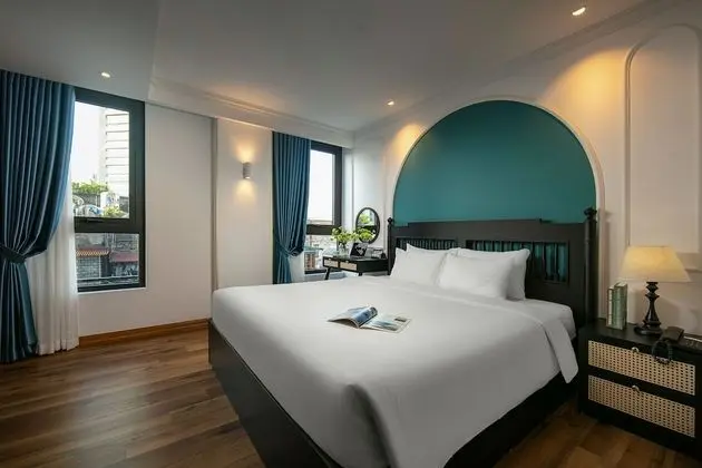 Luxury Tek Büyük Yataklı Oda