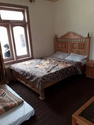 Standard Tek Büyük Yataklı Oda
