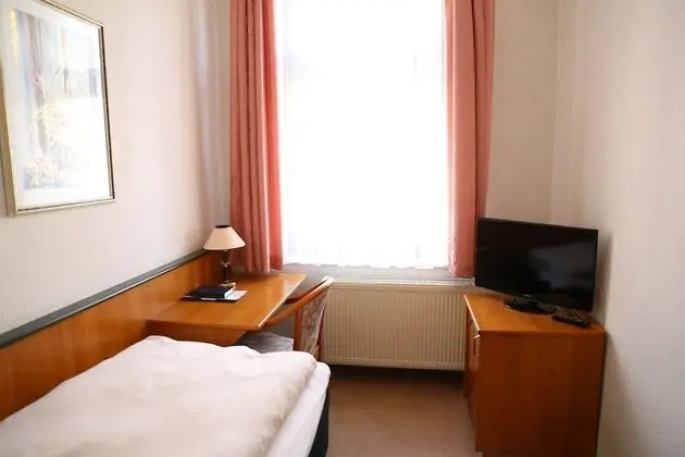 Tek Kişilik Oda