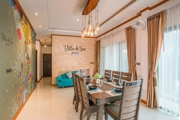 Four Bedrooms Villa