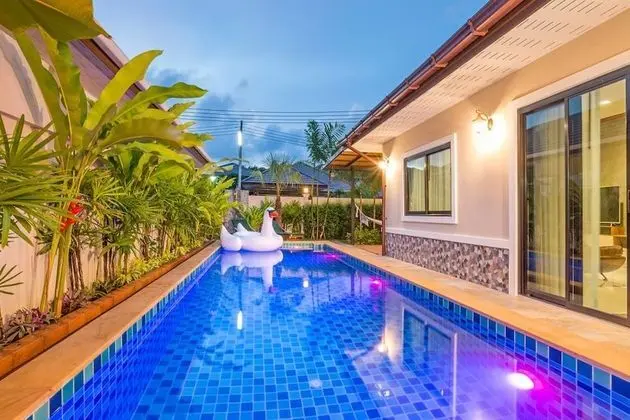 Four Bedrooms Villa