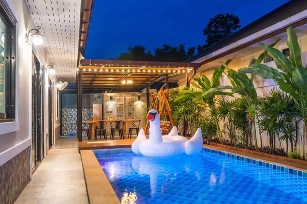 Four Bedrooms Villa