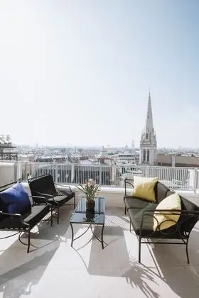 Suite Eiffel Panoramique