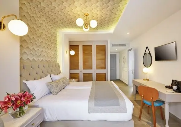 Family Oda, 2 Yatak Odası, Küvet, Havuz Manzaralı (Cosy)