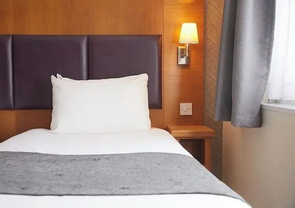 İki Ayrı Yataklı Oda