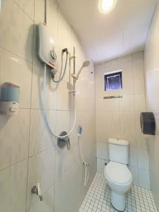 Superior Üç Kişilik Oda, Birden Çok Yatak, Penceresiz