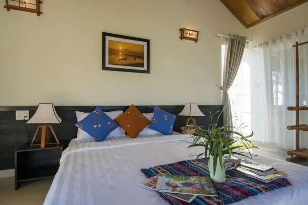 Villa, 3 Yatak Odası, Havuz Manzaralı