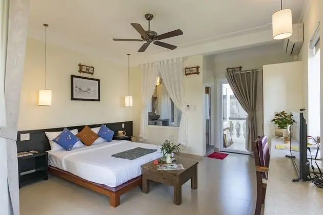 Villa, 3 Yatak Odası, Havuz Manzaralı