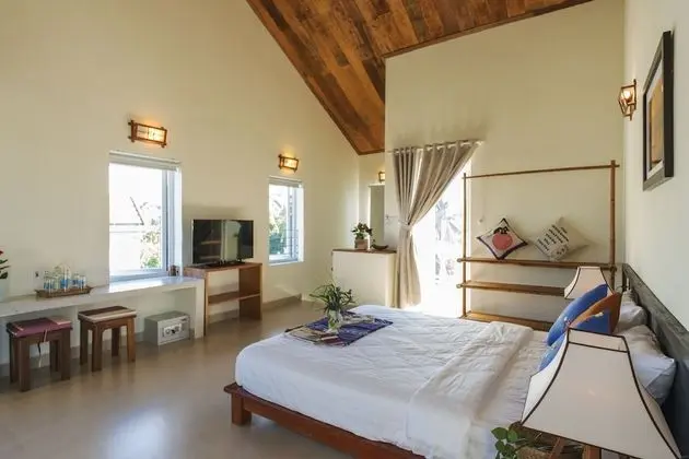 Villa, 3 Yatak Odası, Havuz Manzaralı