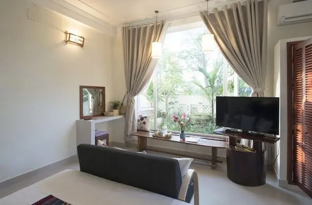 Villa, 3 Yatak Odası, Havuz Manzaralı