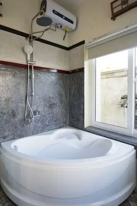 Luxury Villa, 3 Yatak Odası, Avlu Manzaralı (Field View)