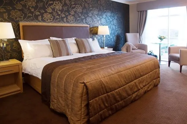 Estate View King Guest Room