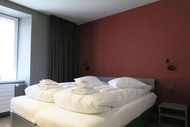 Basic Tek Büyük Yataklı Oda