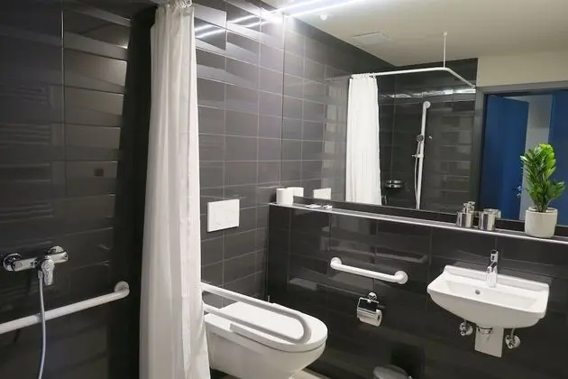 Superior Tek Büyük Yataklı Oda