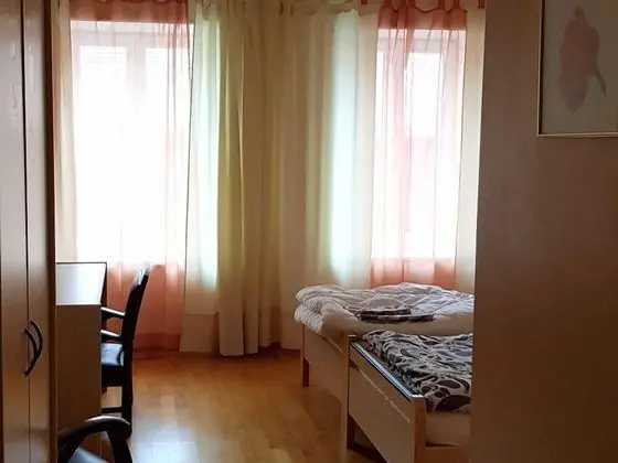 Classic Tek Büyük Yataklı Oda